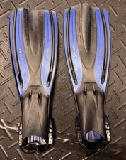 Oceanic Viper Scuba Diving Fins - Pre-owned  