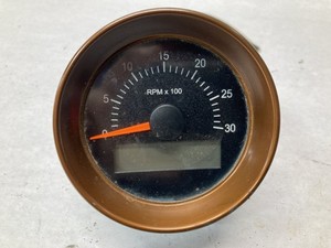 Mack RD600 Tachometer - Used