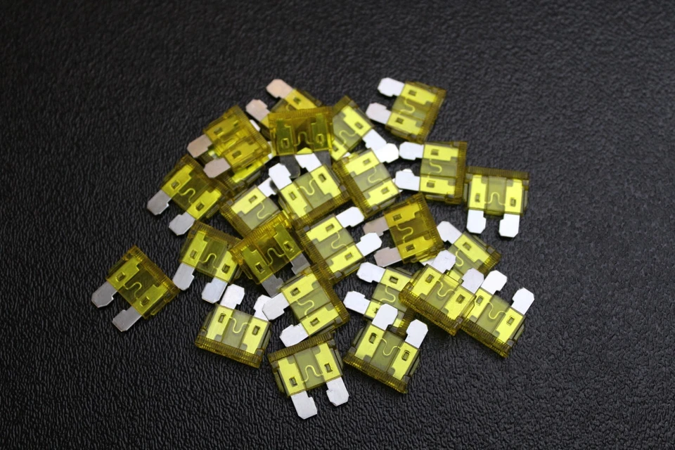 100 PACK ATC 20 AMP FUSES ATO FUSE BLADE STYLE CAR BOAT AUTOMOTIVE AUTO ATC20 - Image 2 of 4