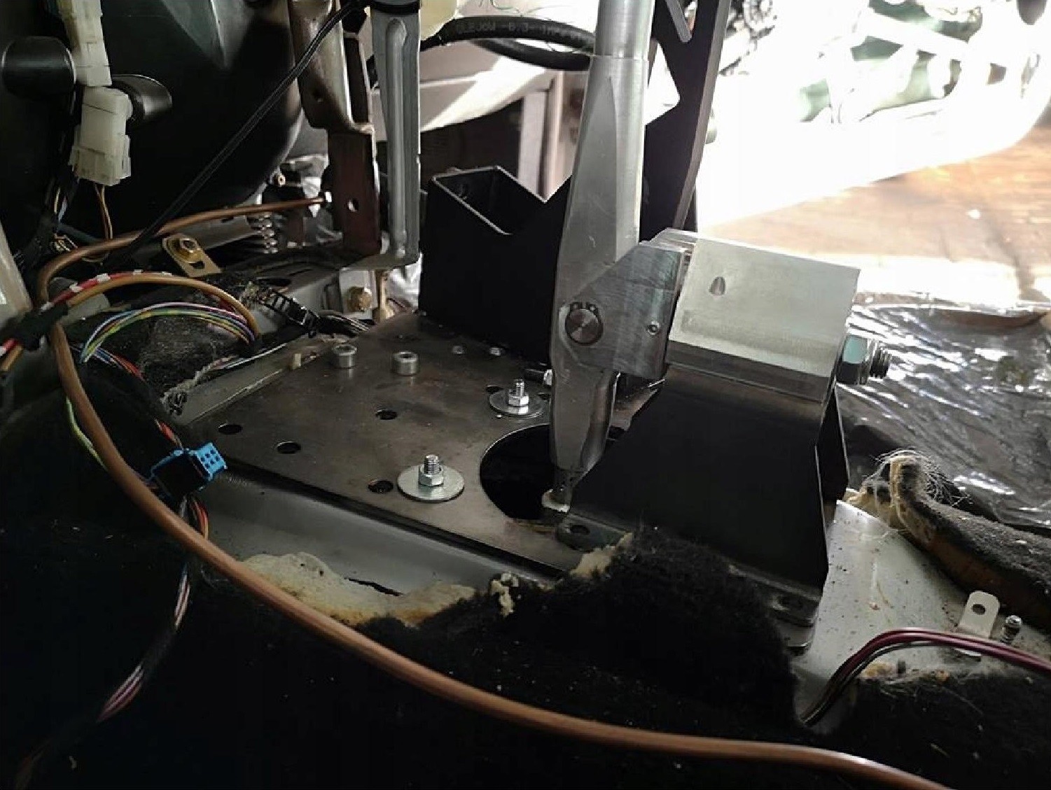 Hydraulic Handbrake Mounting Plate 0138 eBay