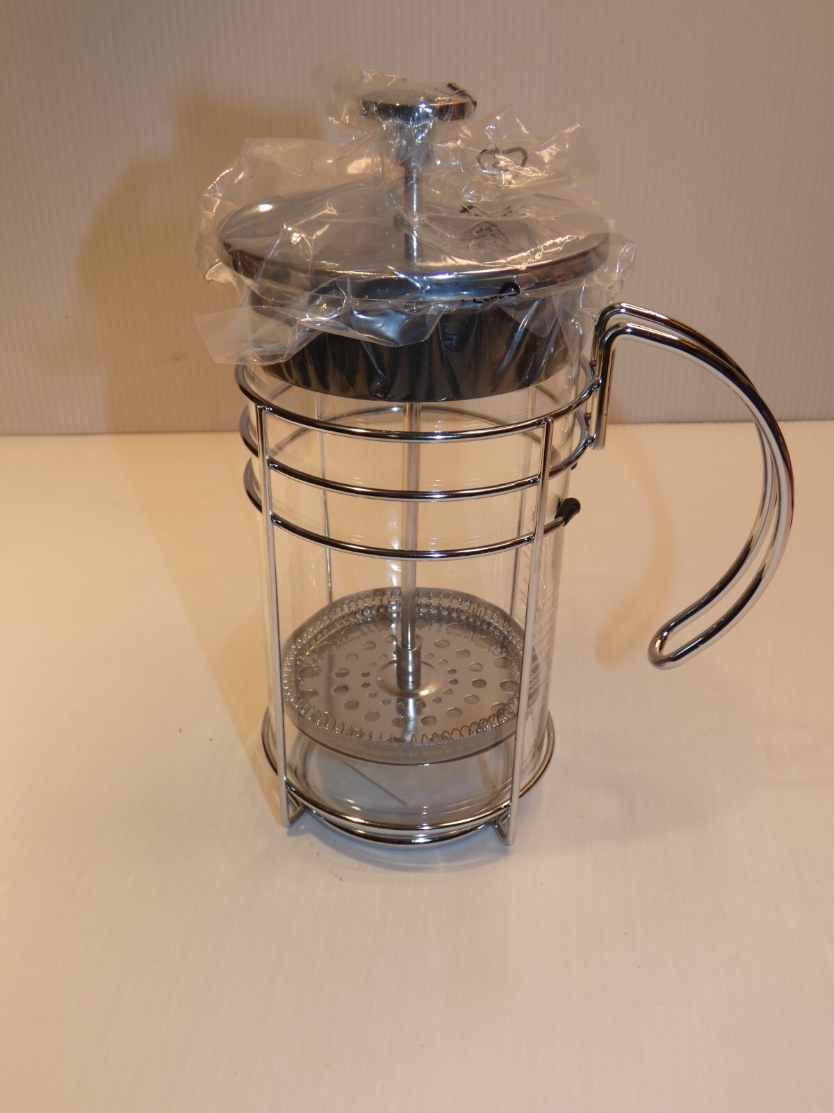 Grosche 4-Cup French Press, Silver Tone Metal, Unused