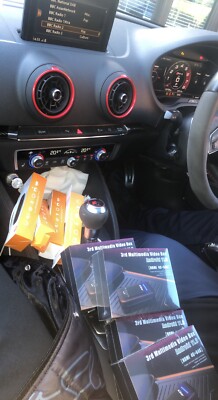 MMB ANDROID 11 PLUS MULTIMEDIA CARPLAY AI BOX MIT FERNBEDIENUNG + WERBEFREI YOUTUBE 64GB 