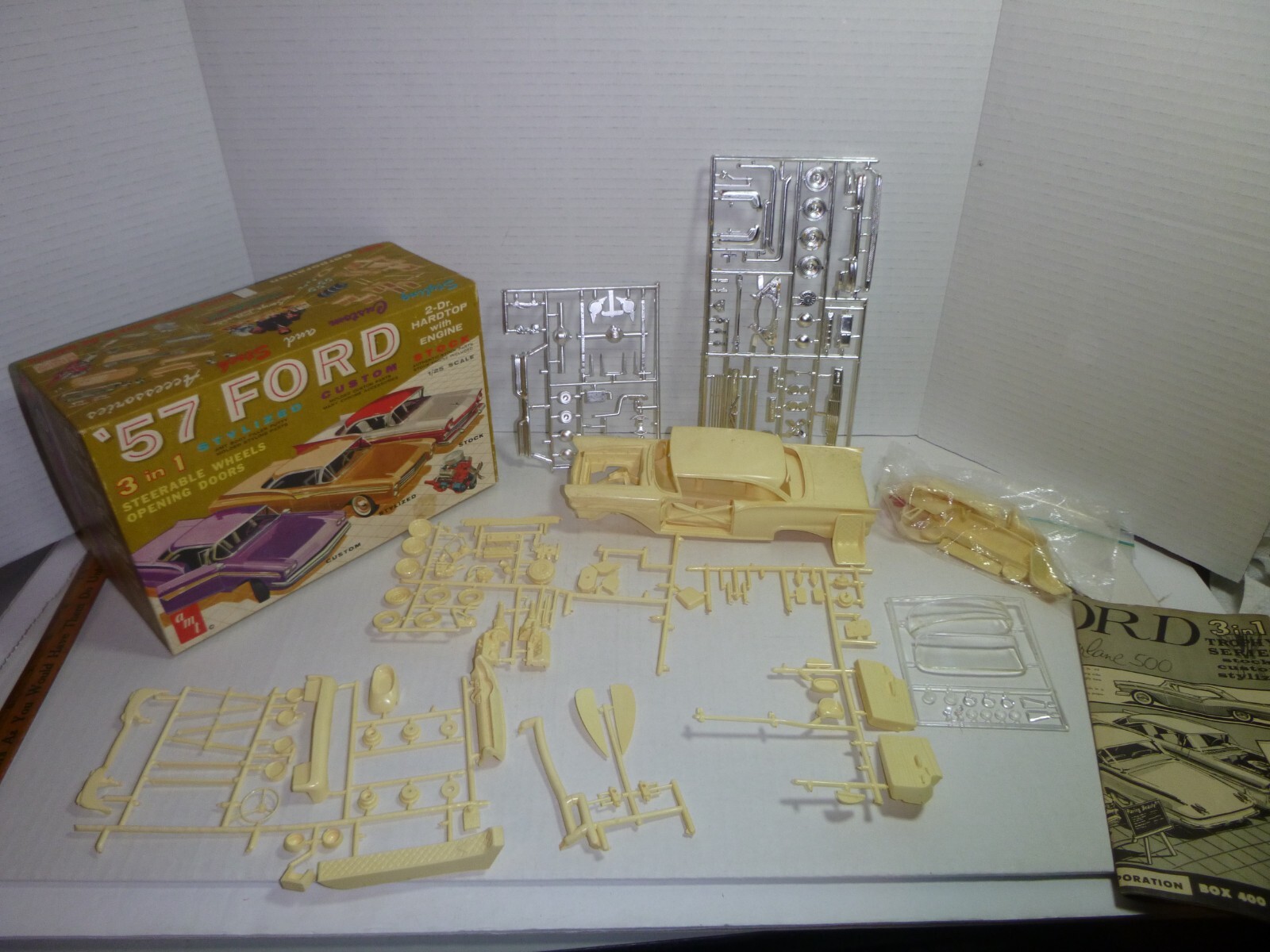 Vintage AMT Model Kit 1957 '57 FORD 3 in 1 kit with Box and