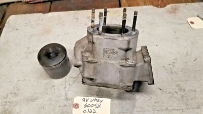98 Yamaha Vmax Twin Cylinder 600 Snowmobile SX Engine Piston Rings Block Motor