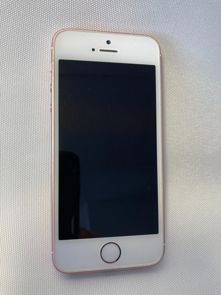 Apple iPhone SE (1st Generation) 32GB Rose Gold Unlocked Boxed - Image 3 of 4