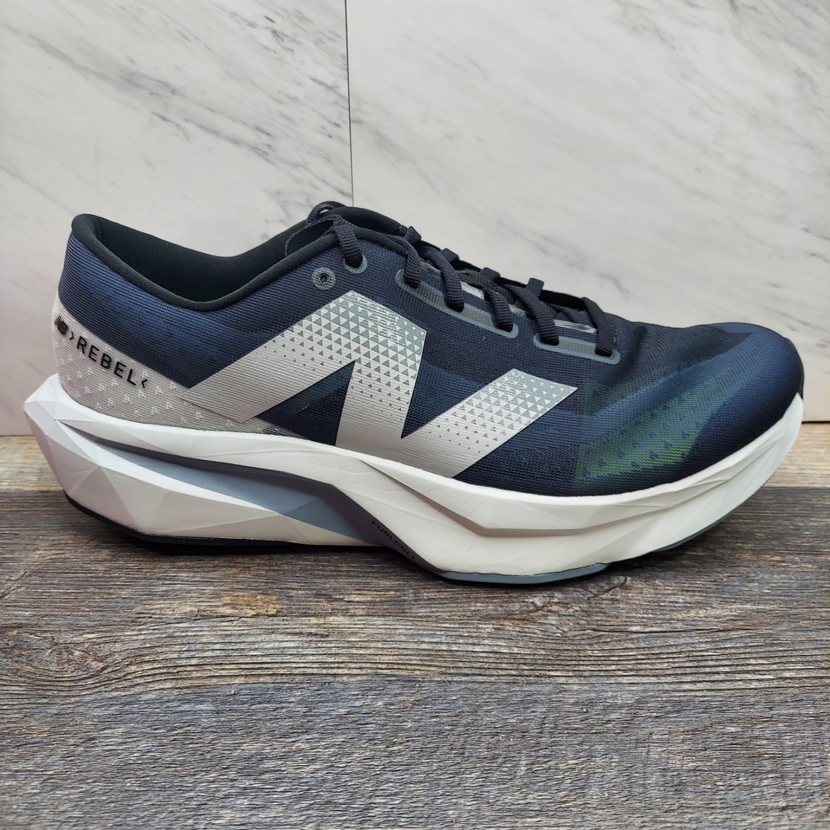 New Balance FuelCell Rebel V4 Graphite Black Grey Navy Men display picture 2