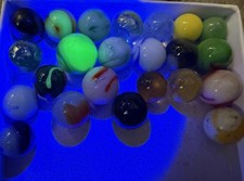 Vintage Glass Marble Lot 23 Pcs - 3x Uranium UV Glow 1 w/ Cadmium Inclusion