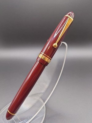 Pilot Custom 742 Fountain Pen Bordeaux 14K Gold M Nib Vintage Japan