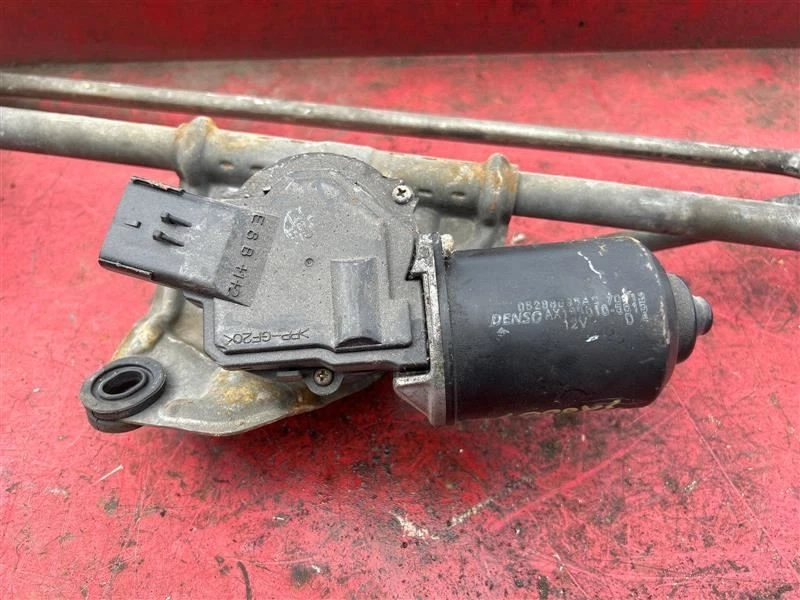 Мотор стеклоочистителя ветрового стекла подходит для 01-05 PT CRUISER 275767 - Изображение 2 из 4