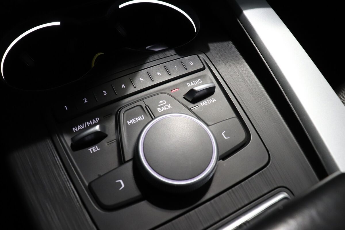 Audi A4 2,0 TDi 150 Avant S-tr.