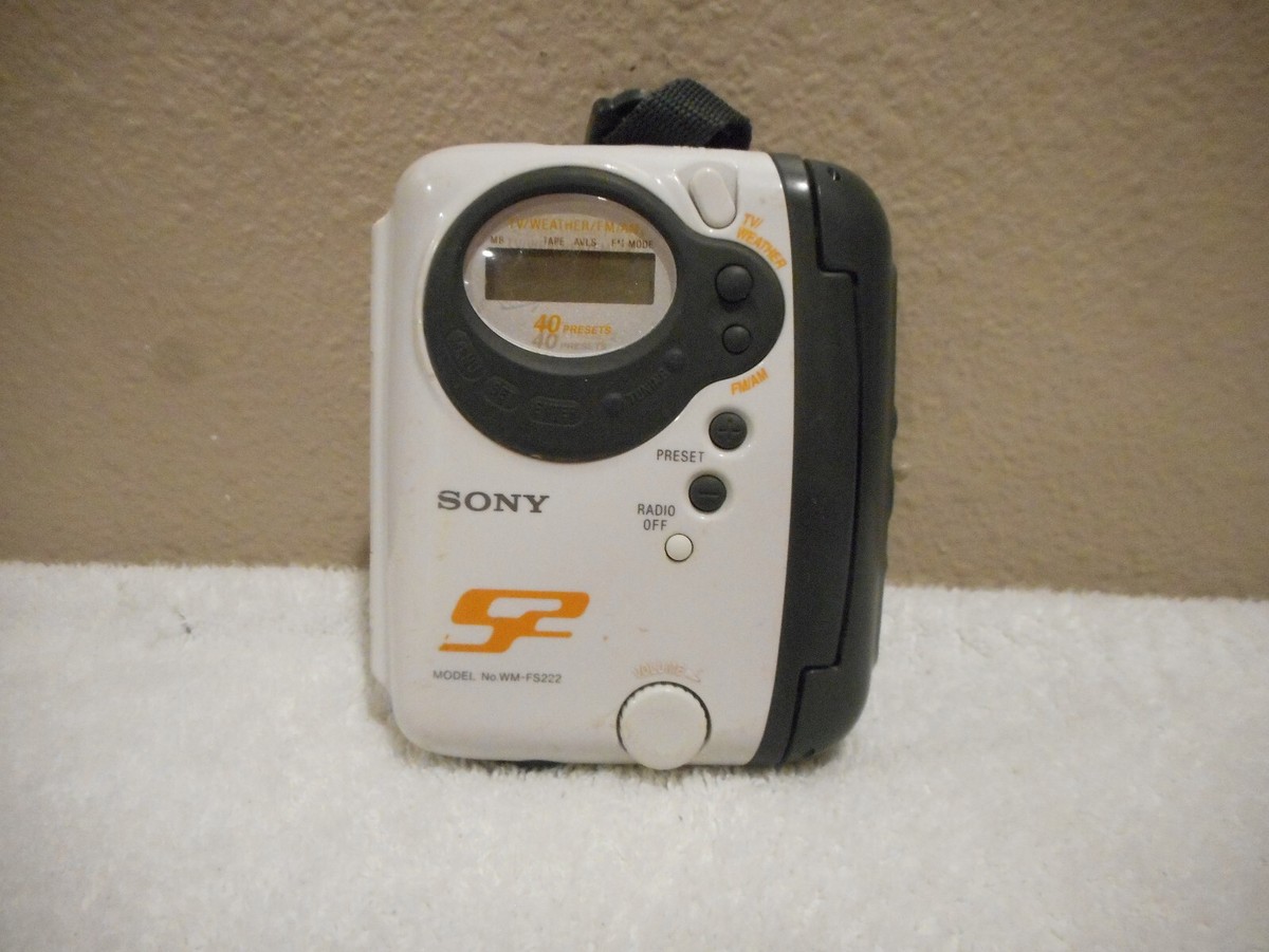 Sony WM-FS222 Radio Sports Walkman AM/FM Stereo Cassette Parts Or 