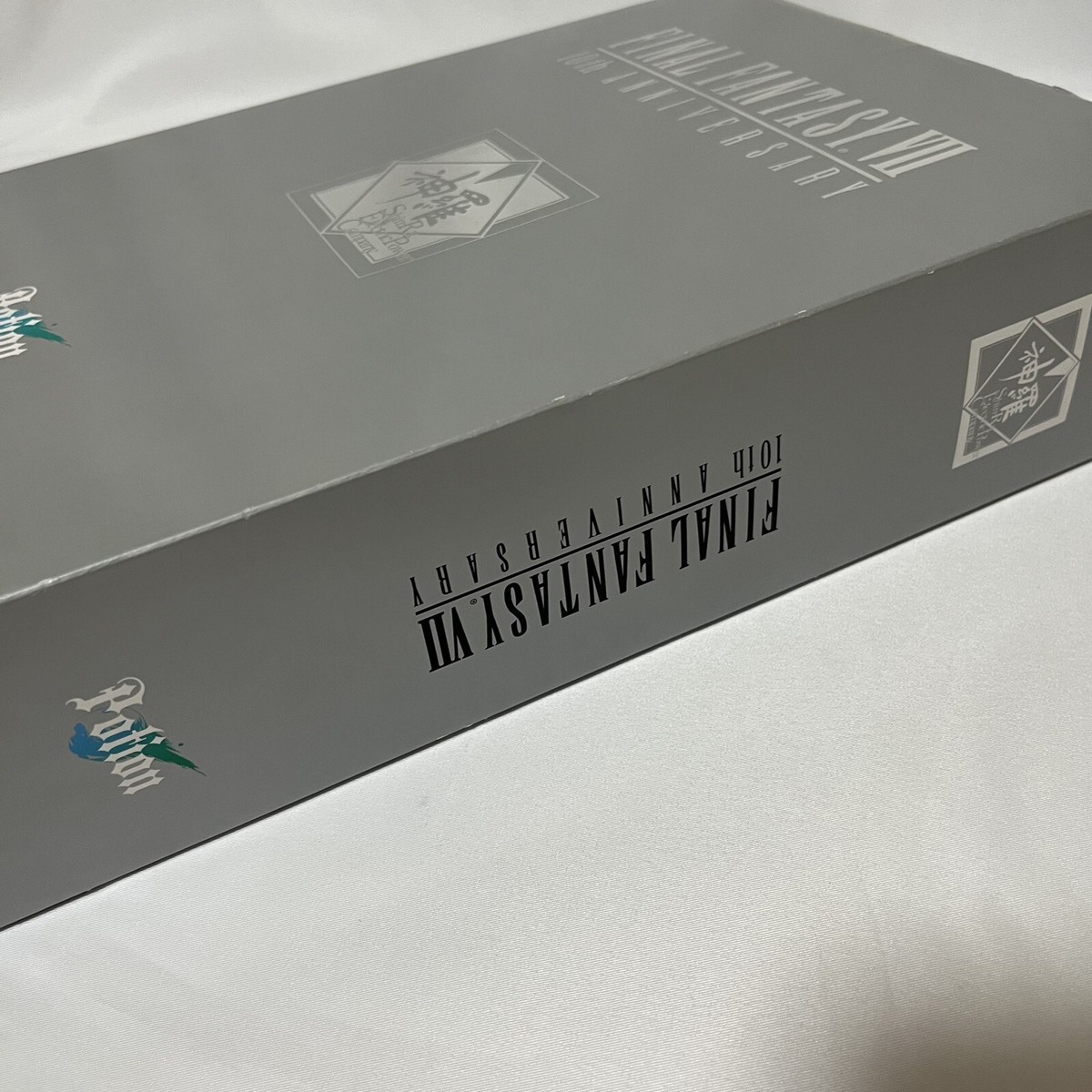 FINAL FANTASY VII 10th Anniversary Limited Potion Replica