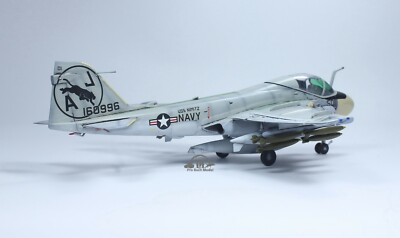 Pre-Order) US Navy A-6E Intruder VA-35 Black Panthers 1:72