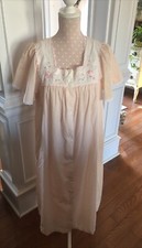 Vintage New Cotton Nightgown  Duster Robe Pink Cotton Rose Lace Women  s Large