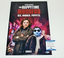 MELISSA MCCARTHY SIGNED 'THE HAPPYTIME MURDERS' 12x18 MOVIE POSTER BECKETT COA