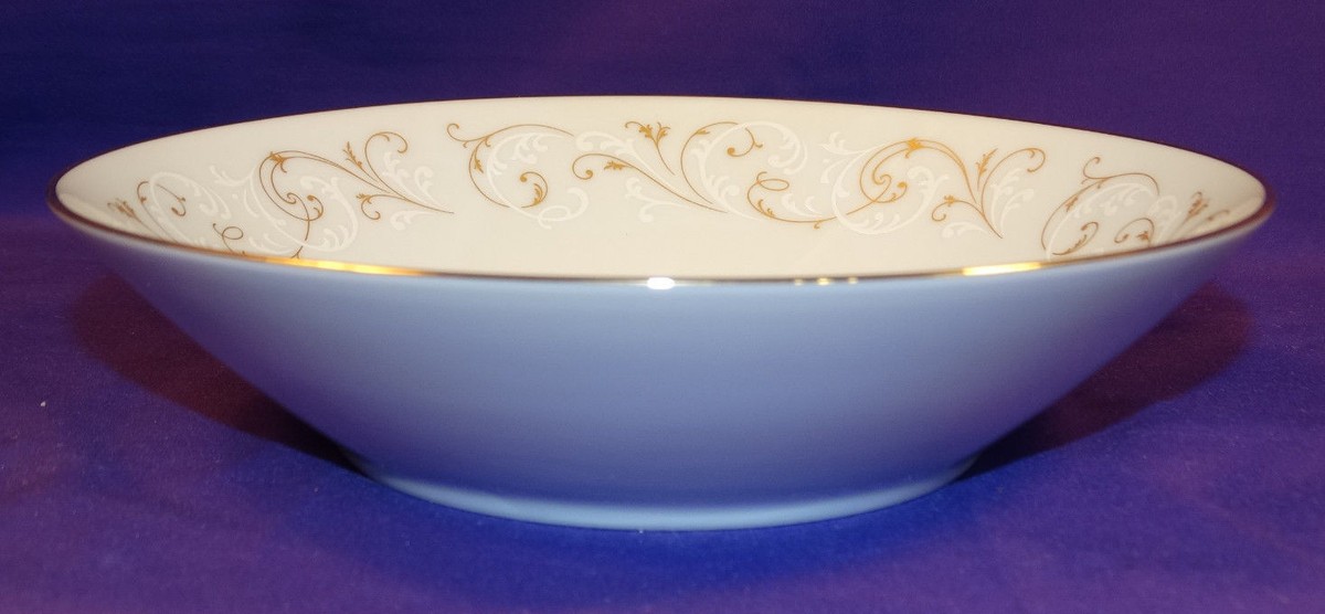 noritake 6610 bowl × 3 NORITAKE CHINA DUETTO PATTERN 6610 COUPE SOUP BOWL WHITE / GOLD
