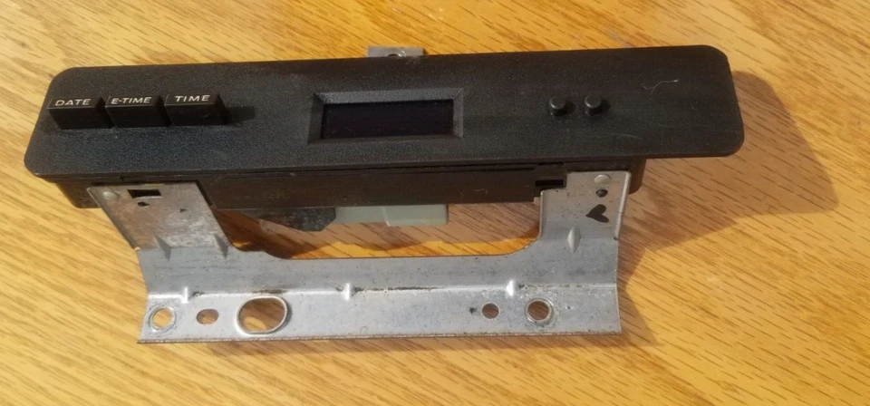 Tablero de reloj 1980-86 Ford Truck Bronco F150 F250 F350 86 85 84 83 82 81 80 Foto 2 de 4