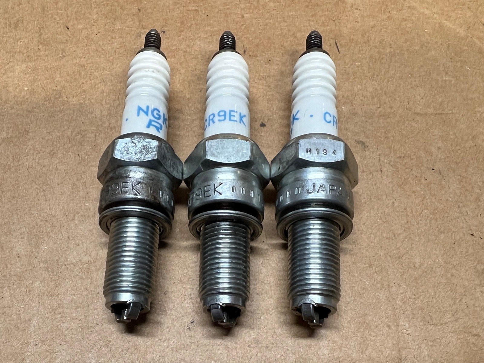 Genuine NGK CR9EK  Lot of 3 Spark Plugs used
