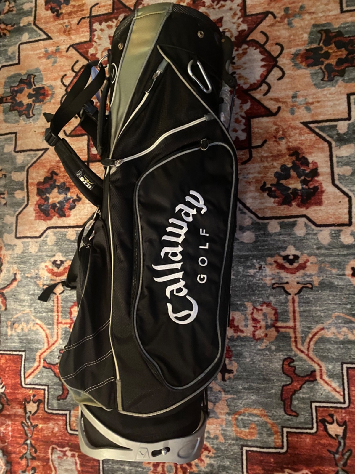 Callaway Stand Golf Bag Dual Carry Strap Lightweight Black 7 Divider 6 Pockets