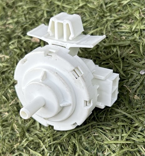 HISENSE WFQR1014EVAJM Waschmaschine Druckschalter 1577216