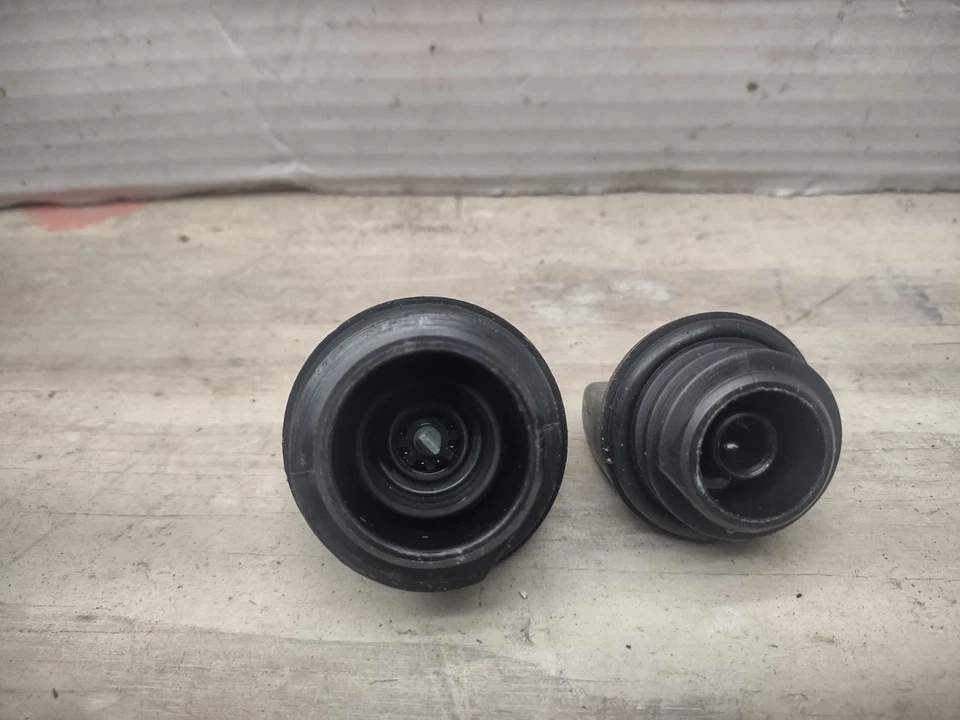 Tapa de combustible y tapa de aceite para motosierra Poulan Pro PP4218A D1-1 OEM Foto 4 de 4