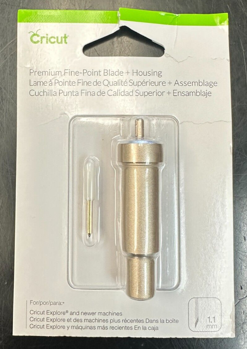 Cricut 2004225  Fine Point Blade + Housing, Multicolor (PACKAGE MAY BE DAMAGE)