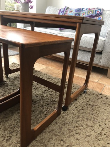 Mid Century McIntosh Triform Nest Of Tables - Picture 7 of 11
