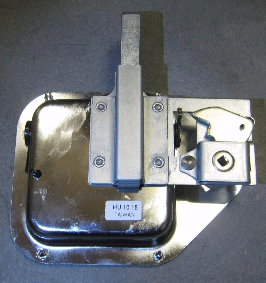 BRAND NEW OEM KENWORTH T600 & W900L OUTSIDE LEFT TOOL BOX CHROME