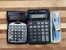 Lot: Calculator/Pen Set Calculator: Sentry CA275, Casio JW-8L, Pen Set (read)