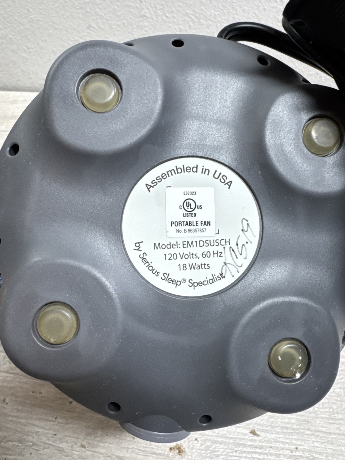 Yogasleep Dohm White  Noise Machine –Model EM1DSUSCH – Tested Works – Gray