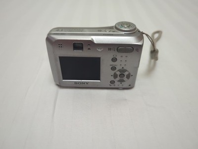 Buy Sony Cyber-shot DSC-S60 4.1MP Digital Camera - Silver online