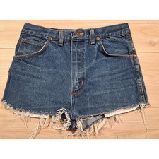 Vintage Wrangler High Waisted Denim Cut Off Shorts Medium Wash Made in USA 29M