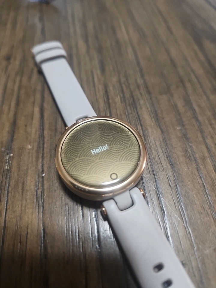 Garmin Lily Sport Edition Smartwatch Fitness Light Sand/Rose Gold Tested - Image 2 of 4