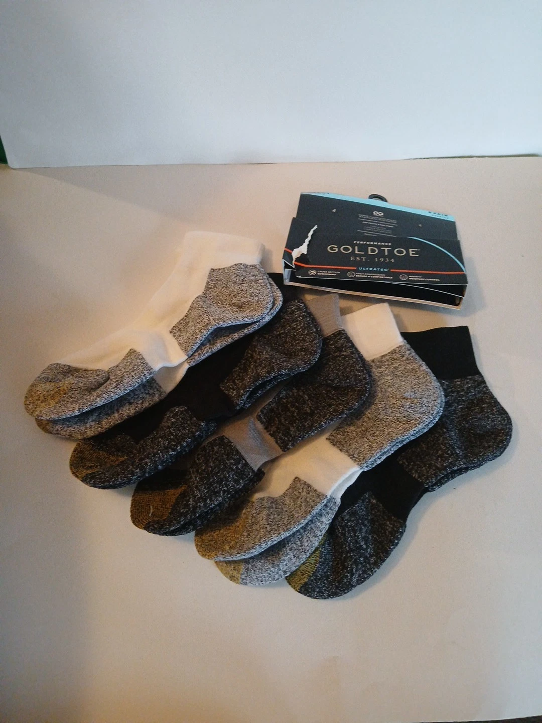 GOLDTOE Men's Rebound Cushion Ankle Socks 5 Pairs