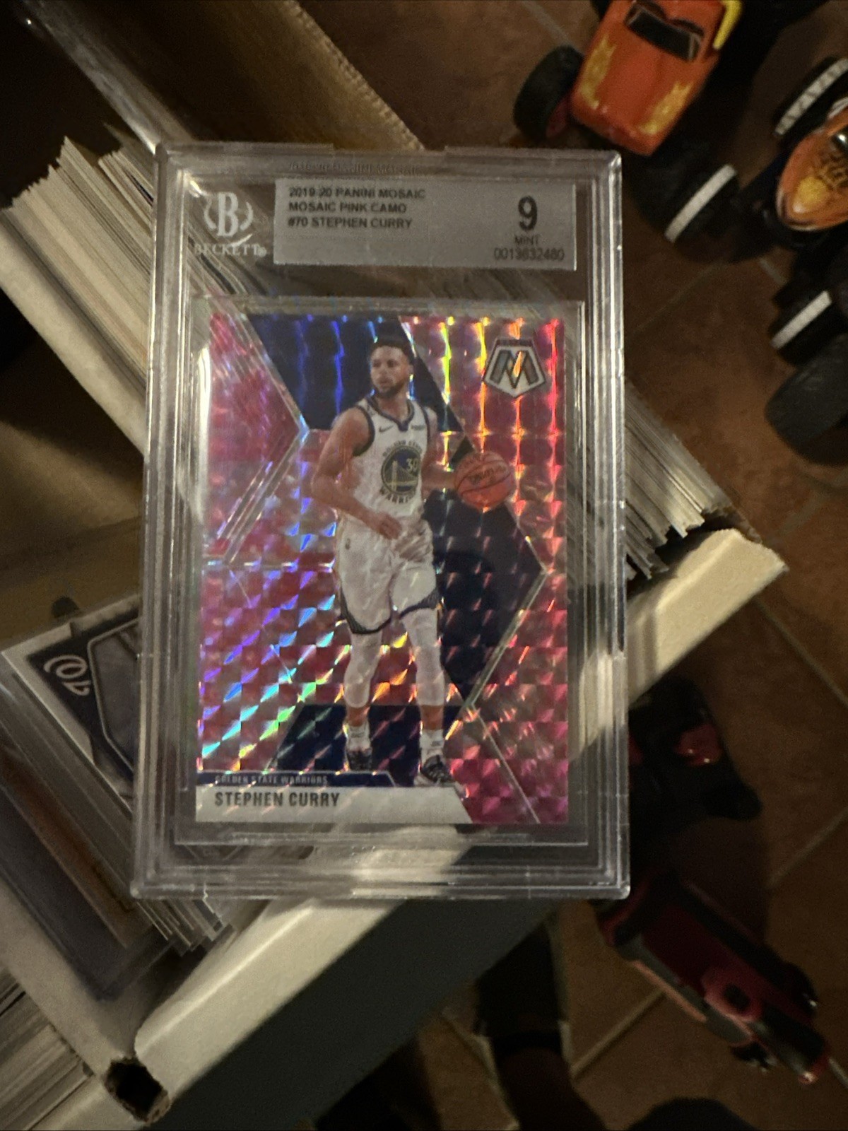 2019 NBA Panini Mosiac Stephen Curry Pink Camo PSA 9 #70