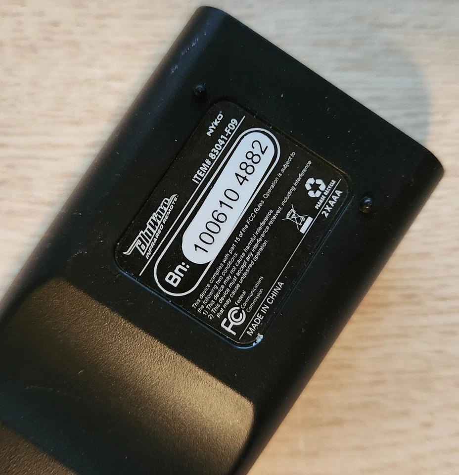 Nyko BluWave Infrared Remote for Playstation 3 PS3 No Dongle Receiver - Image 3 of 3