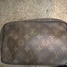 Louis Vuitton Monogram Brown Leather Zipper M...