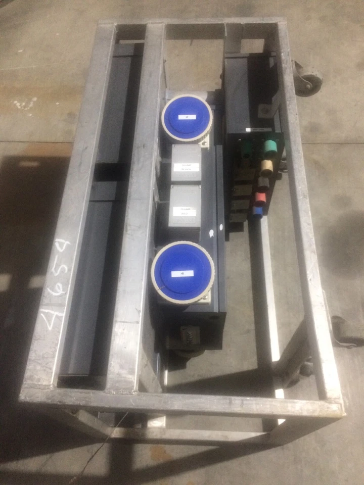  Electrical Distribution Gang 盒子。 多个连接端口 480VAC 接收器 — 第 2/4 张图片