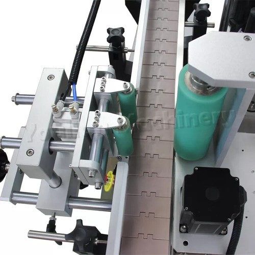 Máquina de etiquetado automática de botellas redondas de escritorio para aplicador de cerveza de plástico - Imagen 6 de 23