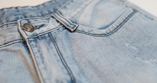 Men's Diesel light wash blue denim AT jean shorts flat front 30 x 11 RARE MINT - 第 3/10 張圖片