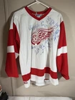 Autographed Signed Detroit Red Wings NHL Hockey Jersey NHL