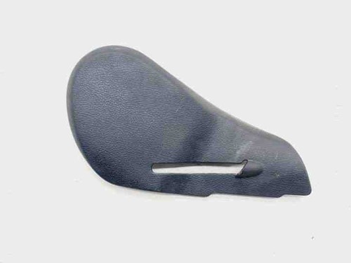 VW PASSAT Variant B6 3C5 Details zur Sitzverkleidung 3C0881480 2.00 21317117