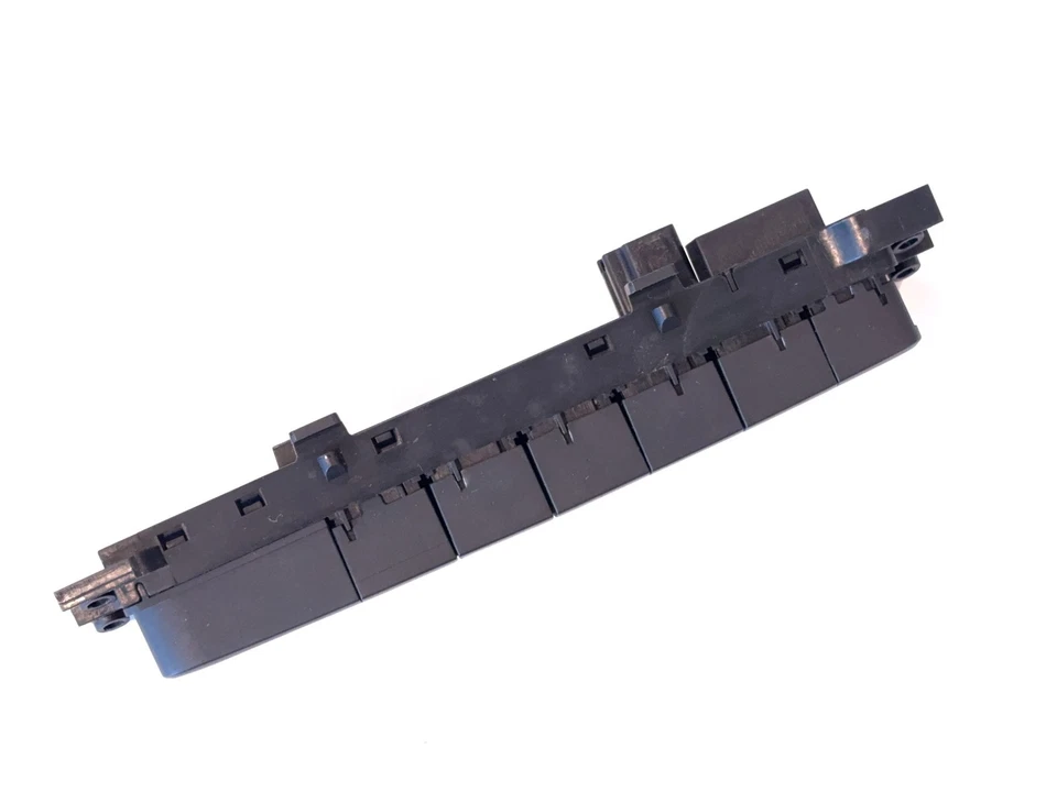 Ram 2500 3500 2015-2018 interruptor de tablero freno de escape TCS sentido de estacionamiento trasero 68241337AA Foto 4 de 4