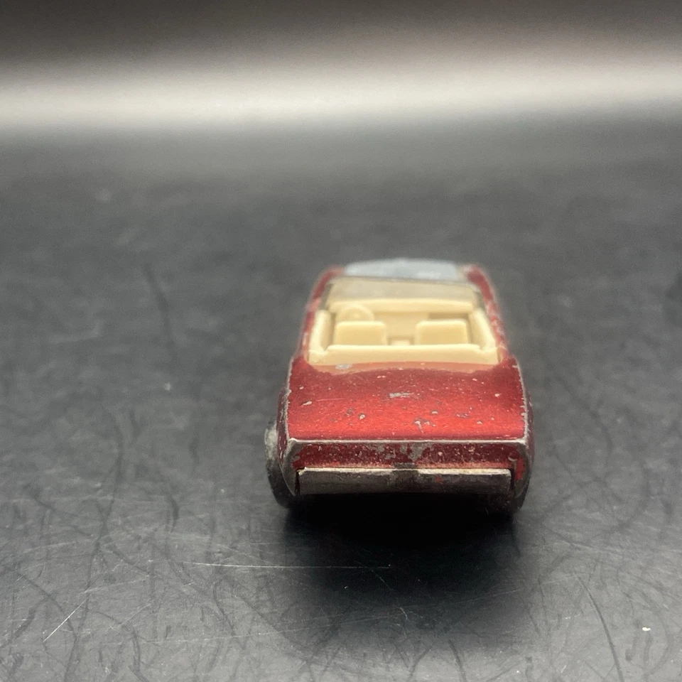 Hot Wheels Red Custom Firebird 1967 EE. UU. Redline con capó repro interior blanco Foto 3 de 4