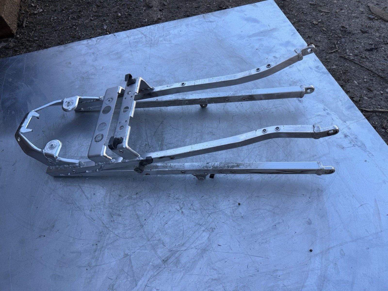 Suzuki GSXR1100 GSXR 1100 Subframe Sub Frame Part Parts Oem Genuine