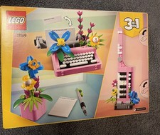 LEGO CREATOR: Typewriter with Flowers (31169) thumbnail