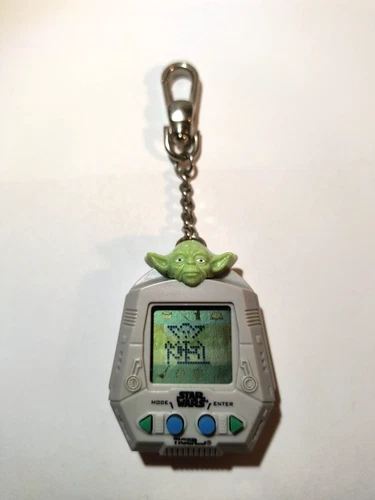 1997 Star Wars Yoda Giga Pets Electronic Virtual Pet Tested Working Tamagotchi