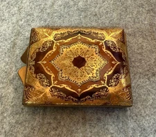 Vintage Italian Florentine Tooled Leather Gilt Embossed 2 ¾” x 3 ½” Compact