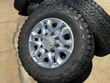 4x 18 Chevy Silverado Ltz 2500hd 3500 Wheels Tires Gmc Sierra Bfgoodrich 65 4x 18 Chevy Silverado Ltz 2500hd 3500 Wheels Tires Gmc Sierra Bfgoodrich 65