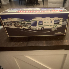 Hess 1998 Recreation Van Toy Vehicle w/ Box Gas & Oil Theme White/Green